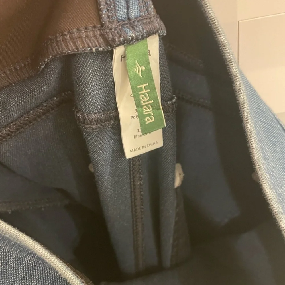 HALARA Blue Flare Wide Leg Jeans 👖 size Large - Picture 7 of 8